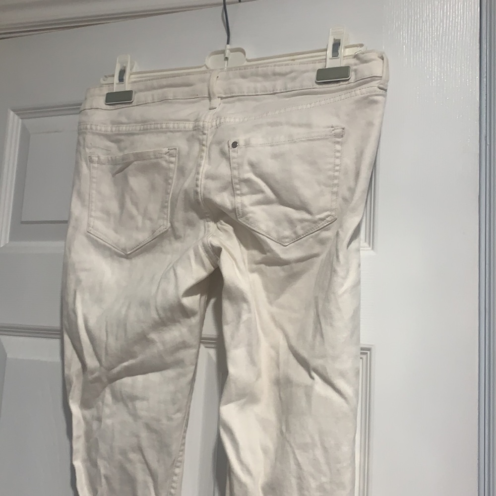 Jean - Picture 7 of 7